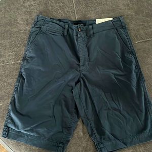 5. NWT. Men’s American Eagle shorts.🦅
